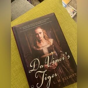 Da Vinci’s Tiger by L.M Elliott